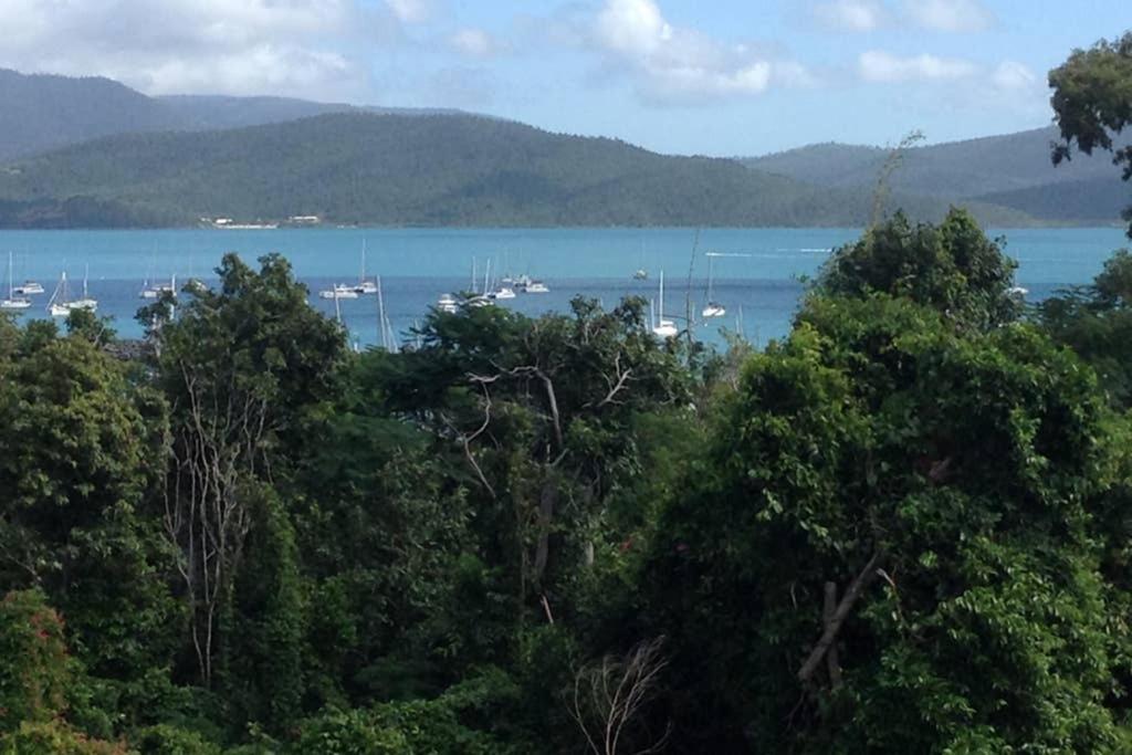 Oceanview Apartment Airlie Beach Extérieur photo