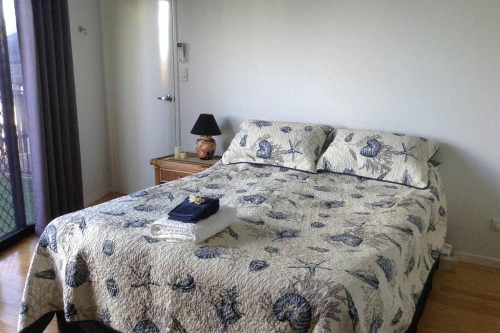 Oceanview Apartment Airlie Beach Extérieur photo